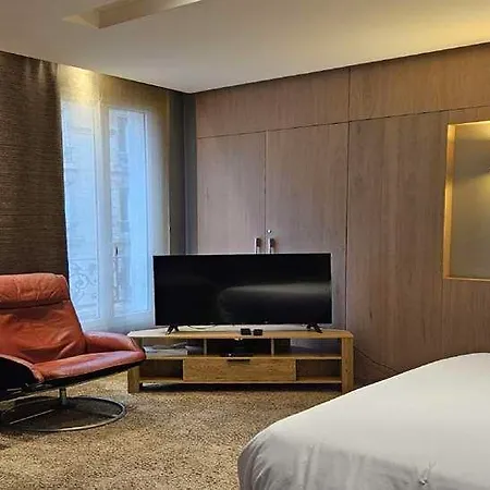 Apolonia Montmartre, Sure Collection By Bw Otel Paris